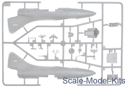 Hobby Boss - F9F-3 Panther - plastic scale model kit in 1:72 scale ...