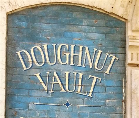 The Doughnut Vault | Doughnut vault, Places in america, Vaulting