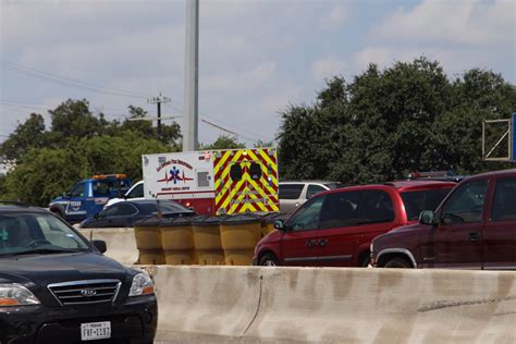 One hospitalized after 3-car crash on I-35 near downtown San Antonio