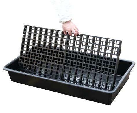 Romold Spill Trays with Grid | Seton