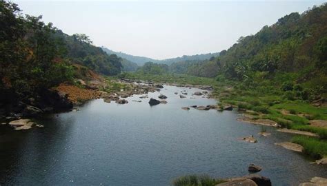 11 Famous Tourist Places To Visit in Pathanamthitta - TRISOJ