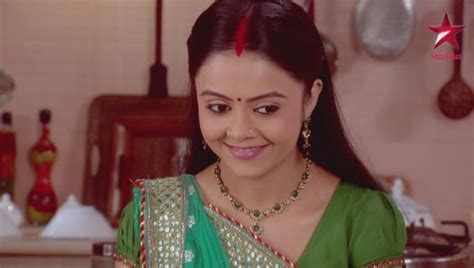 Saath Nibhana Saathiya S01E692 Gopi convinces Kokila Full Episode - JioCinema USA