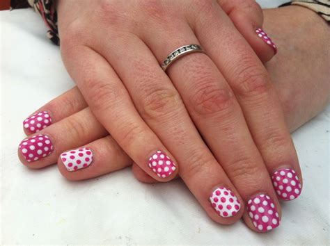 Brush up and Polish up!: CND Shellac Nail Art - Pink Polka Dots