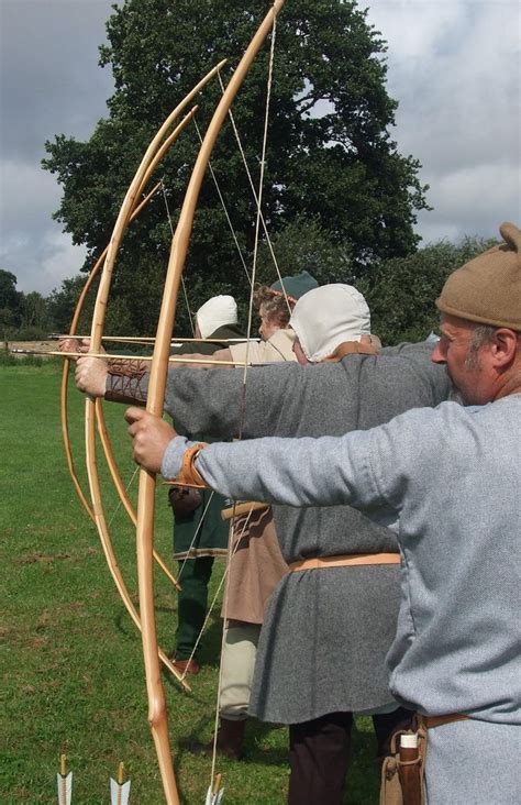 Feudal Archers doing it | Traditional archery, English longbow, Fantasy wedding