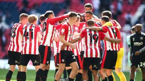 Brentford FC earn promotion to Premier League for first time | Football News – India TV