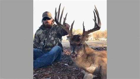 Biggest buck they've ever seen: MS man shoots 11-point stag