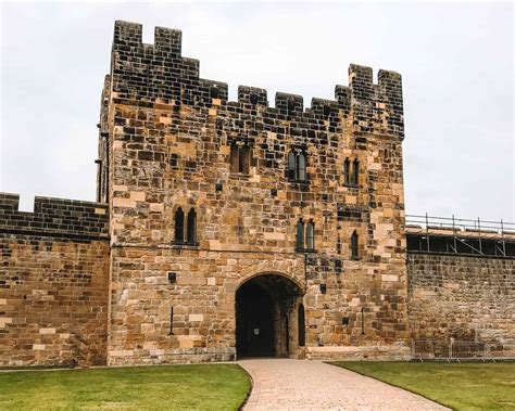 10+ Alnwick Castle Harry Potter Filming Locations & Activities (2024)!