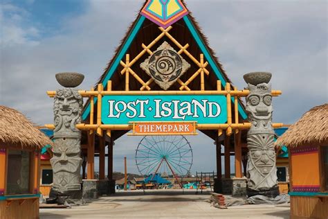 Lost Island Themepark | KCRR 97.7