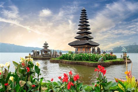 Kota Paling Banyak Wisata Di Indonesia - Traveling Yuk