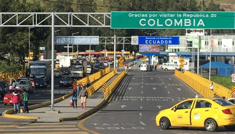 Border Crossing Ecuador / Colombia - the nameless blog