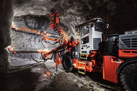 DT923i drill rig is started up by Sandvik - Tunneling World