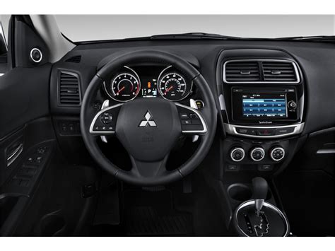 2025 Mitsubishi Outlander Sport: 137 Interior Photos | U.S. News