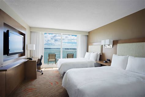 Accommodations Clearwater Beach, Florida | Clearwater Beach Marriott Suites