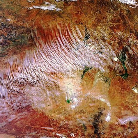 Australia's Dry Lake Eyre Basin Is Flooded