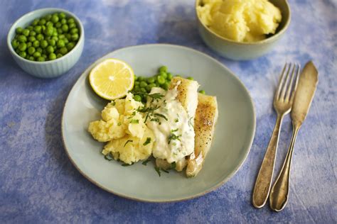 Baked Cod with Mashed Potatoes and White Parsley Sauce | Hello Chef!