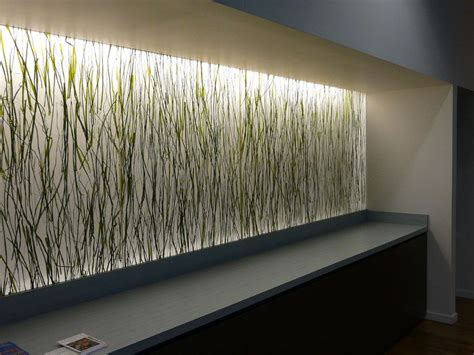 Varia Ecoresin | Organics | Seaweed | Materials | 3form | Decorative panels, Storefront design ...