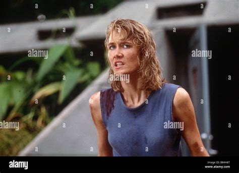 Laura Dern Jurassic Park Cast