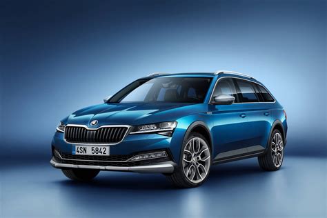 2020 Skoda Superb Scout Debuts, Is the Anti-SUV With Wood Interior ...