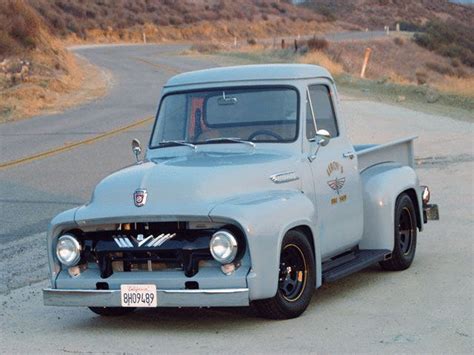 food truck interior Vintage Pickup Trucks, Classic Ford Trucks, Ford Pickup Trucks, Classic Cars ...