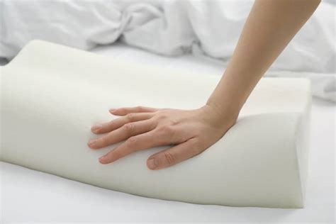 How to Cut Memory Foam Pillows: A Step-by-Step Guide - House Happy