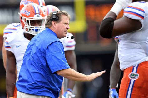 Watch: Jim McElwain, Florida players discuss edging Vanderbilt - Alligator Army