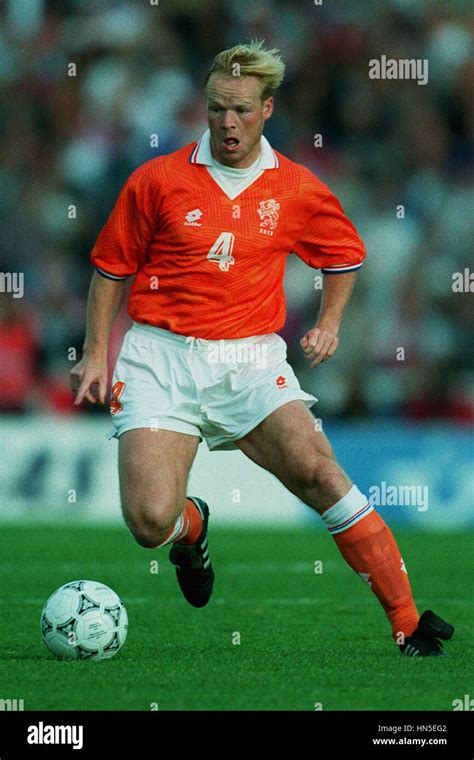 Ronald koeman of holland hi-res stock photography and images - Alamy