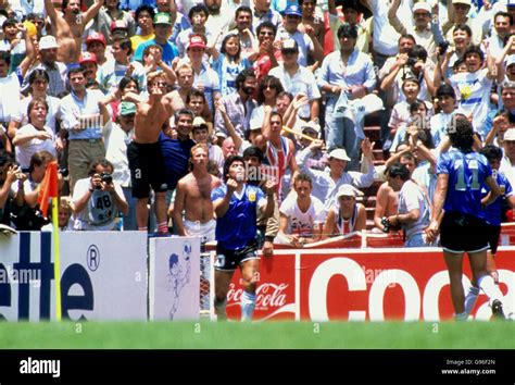 Soccer world cup mexico 1986 quarter final argentina v england hi-res stock photography and ...