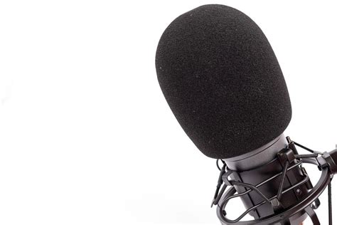 Rode NT1A condenser microphone above white background - Creative Commons Bilder