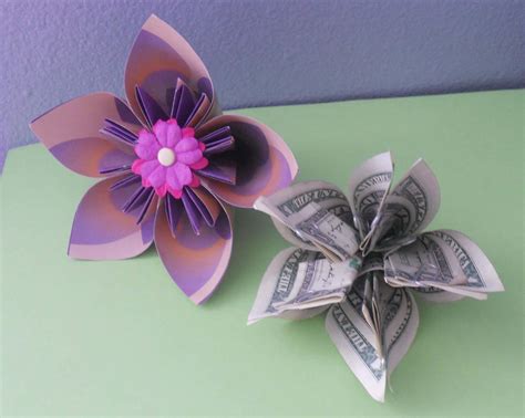 Money Origami, Flower Edition: 10 Different Ways to Fold a Dollar Bill ...