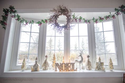 Sparkling Holiday Mantel Decor | Christmas window decorations ...