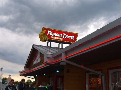 Famous Dave's, Sandusky - Restaurant Reviews, Phone Number & Photos ...