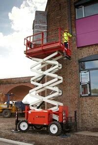 Aerial Work Platform Scissor Lift Warranty: Standard at Best Price in Visakhapatnam | Global ...