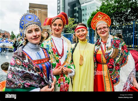 Belfast, Northern Ireland. 2 Aug 2015 - Women wear Russian traditional ...