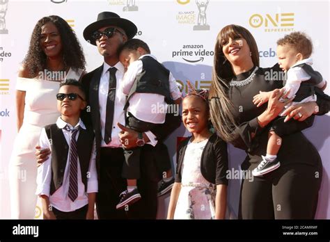 LOS ANGELES - MAR 30: Ne-Yo, family at the 50th NAACP Image Awards - Arrivals at the Dolby ...