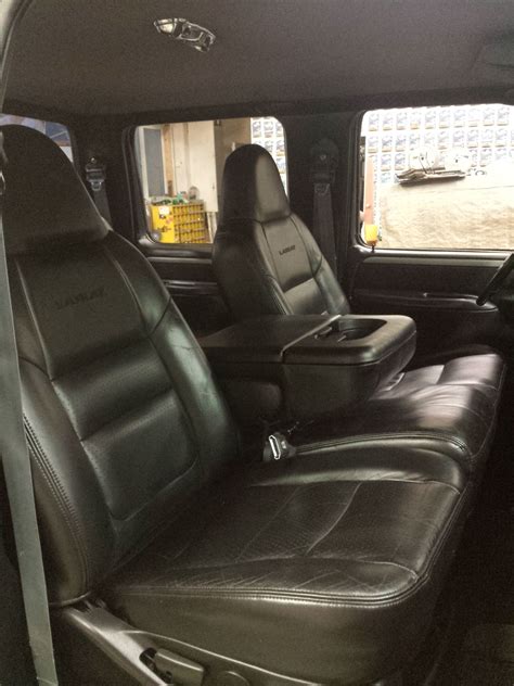 Inside my 1993 F350 Big Blue Full black interior Ford lariat leather ...