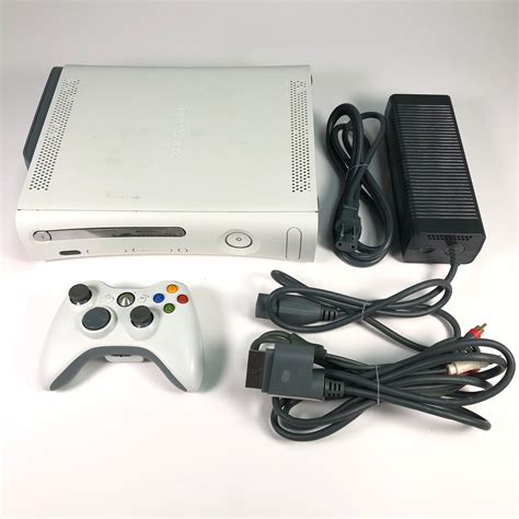 Microsoft Xbox 360 White 60 GB Console System Bundle | eBay