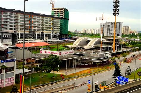 Bandar Tasik Selatan ERL Station near Terminal Bersepadu Selatan (TBS) - klia2.info