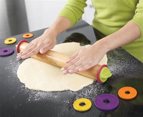 The Best Baking Inventions for the Beginner Baker - Edison Nation Blog | Rolling pin, Baking ...