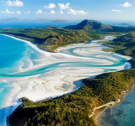 A Paradise Experience at Australia’s Whitehaven Beach