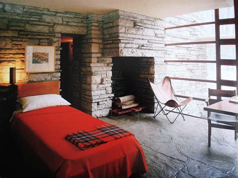 Bedroom at Fallingwater | Casa de la cascada, Casas de frank lloyd wright, House