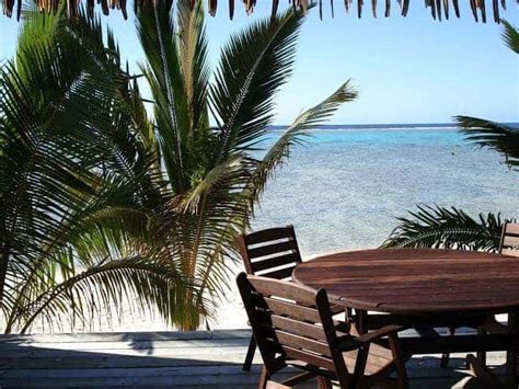 A Cook Islands Honeymoon | The Belle Voyage