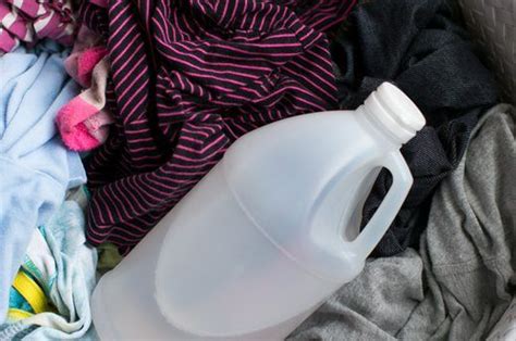 11 Ways to Wash Clothes in Vinegar | Hunker | Washing clothes, Vinegar ...