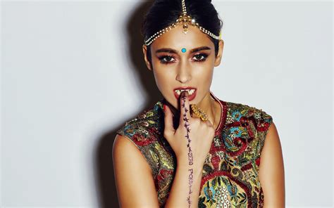Download Lipstick Bindi Black Hair Tattoo Indian Model Actress Celebrity Ileana D'Cruz 4k Ultra ...
