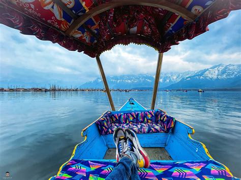 Ozzo Kashmir – Travel Agency