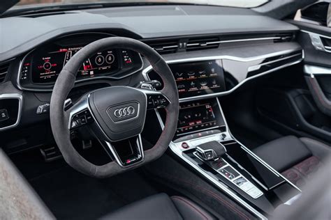 2024 Audi A6 RS 6 Avant pictures