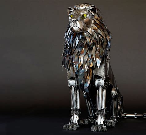 These Metal Animal Sculptures Look Incredibly Impressive