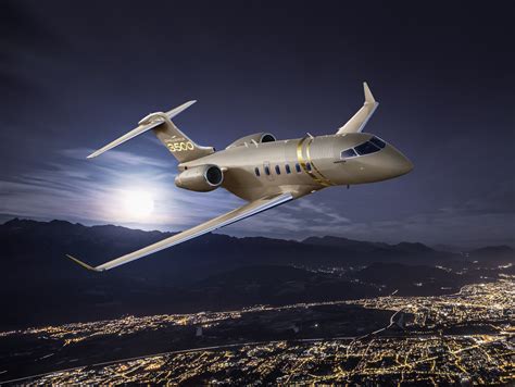 Bombardier Announces Firm Order for 20 Challenger 3500 Business Jets | Bombardier