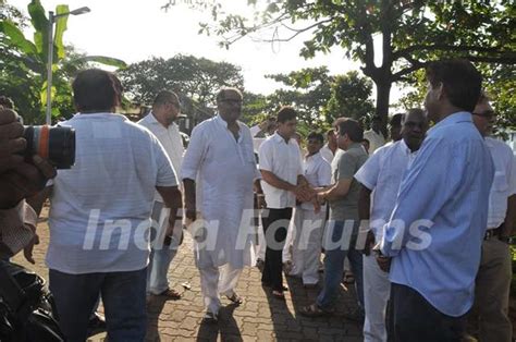 Boney Kapoor at Producer Surinder Kapoor funeral at Vile Parle in Mumbai Media