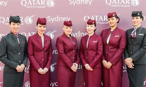 Qatar Airways cabin crew | Flight attendant fashion, Qatar airways ...