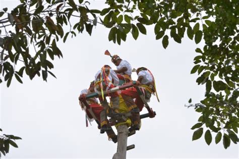 Voladores de Papantla, ceremonia ritual patrimonio cultural